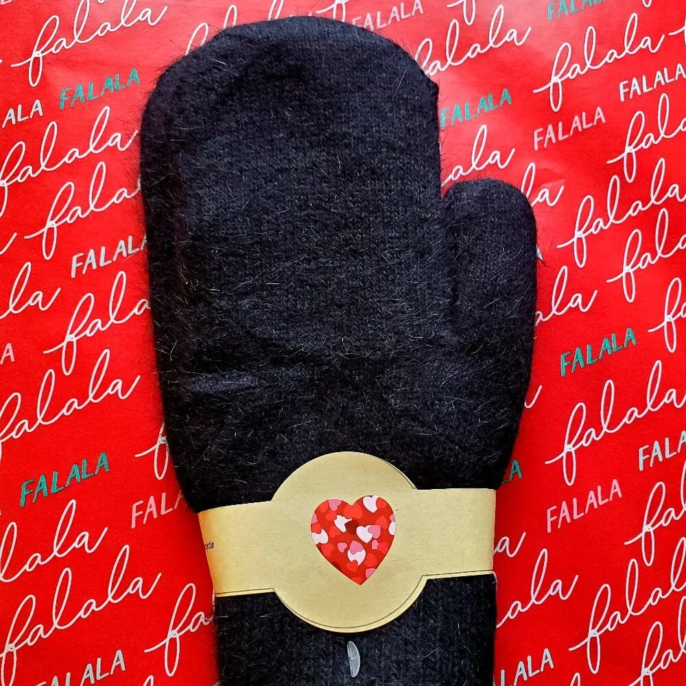 Wool, angora mittens ♥️ - Picture 1 of 1